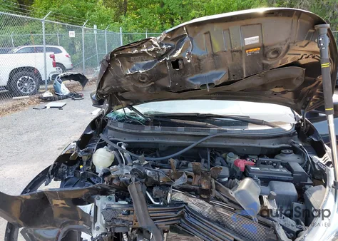 2019 Nissan Kicks Sv z USA, uszkodzony, nr VIN 3N1CP5CU0KL477623